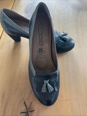 Softwaves Black Tassel Mid Heel Pumps